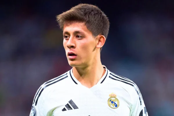 Arda Guler Dirumorkan Jadi Korban Bullying di Real Madrid